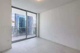 77 SE 5th St, Miami, FL 33131 - Photo 90