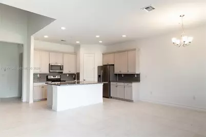 11340 SW 16th St #11340, Pembroke Pines, FL 33025 - Photo 6