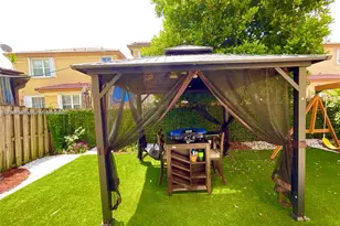 7472 NW 112 Path, Doral, FL 33178 - Photo 34