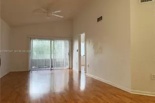 2861 N Oakland Forest Dr, Oakland Park, FL 33309 - Photo 2