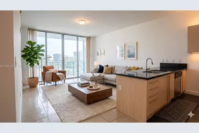 79 SW 12th St #1102-S, Miami, FL 33130 - Photo 1