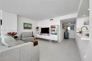 1420 Brickell Bay Dr, Miami, FL 33131 - Photo 10