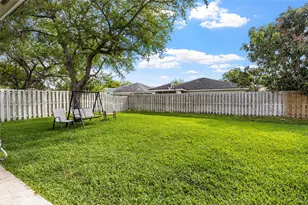 695 SE 30th Dr, Homestead, FL 33033 - Photo 26