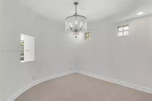 11407 Lakeview Dr, Coral Springs, FL 33071 - Photo 34