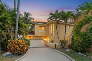 11407 Lakeview Dr, Coral Springs, FL 33071 - Photo 1