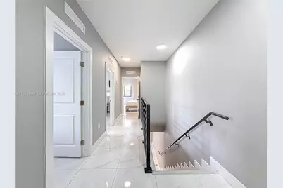 1220 NW 30th St, Miami, FL 33142 - Photo 8