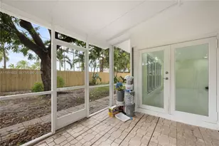 5727 Harrison St, Hollywood, FL 33023 - Photo 18