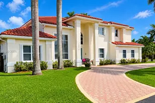 15615 SW 42nd Terrace, Miami, FL 33185 - Photo 2
