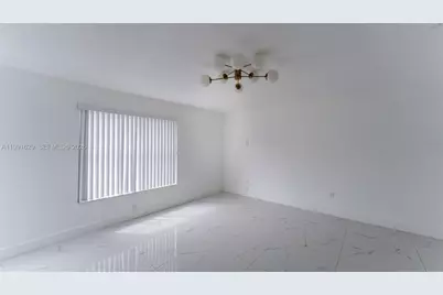 22226 SW 98th Pl, Cutler Bay, FL 33190 - Photo 6