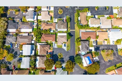 22226 SW 98th Pl, Cutler Bay, FL 33190 - Photo 28