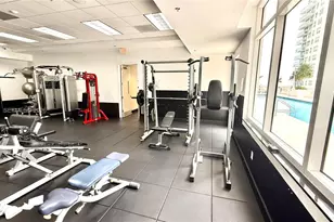 1200 Brickell Bay Dr, Miami, FL 33131 - Photo 18