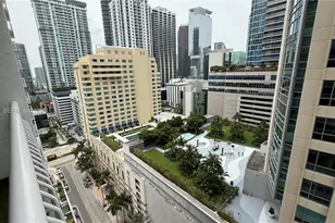 1200 Brickell Bay Dr, Miami, FL 33131 - Photo 10