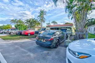 1440 NE 183rd St, North Miami Beach, FL 33179 - Photo 38
