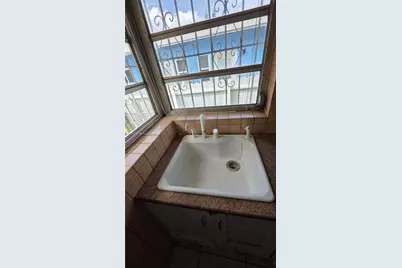 2114 Biarritz Dr #2, Miami Beach, FL 33141 - Photo 4