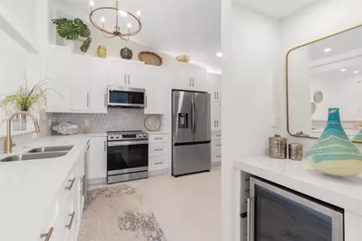 15465 Lake Magnolia Place, Delray Beach, FL 33484 - Photo 8