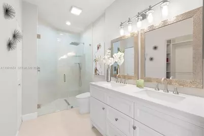 15465 Lake Magnolia Place, Delray Beach, FL 33484 - Photo 10