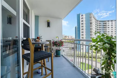 201 N Ocean Blvd #509, Pompano Beach, FL 33062 - Photo 6