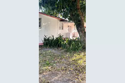 4443 NW 179th Ter, Miami Gardens, FL 33055 - Photo 8