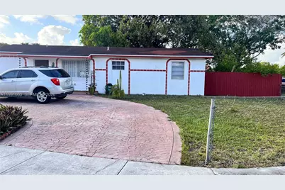 4443 NW 179th Ter, Miami Gardens, FL 33055 - Photo 2