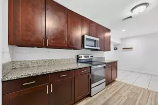 4200 NE 4th Ave, Deerfield Beach, FL 33064 - Photo 14