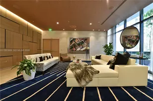 45 SW 9th St, Miami, FL 33130 - Photo 36