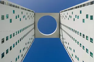 55 SE 6th St, Miami, FL 33131 - Photo 20