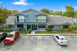 10908 NW 7th St, Miami, FL 33172 - Photo 1