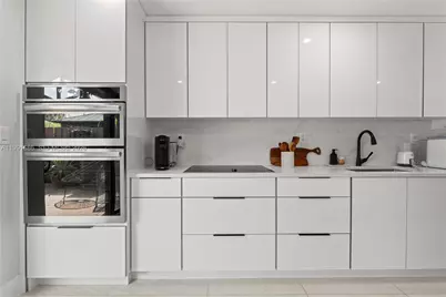 10908 NW 7th St #403, Miami, FL 33172 - Photo 10