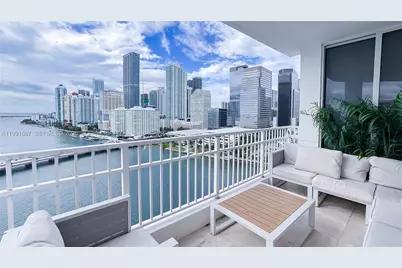 701 Brickell Key Blvd #1912, Miami, FL 33131 - Photo 4