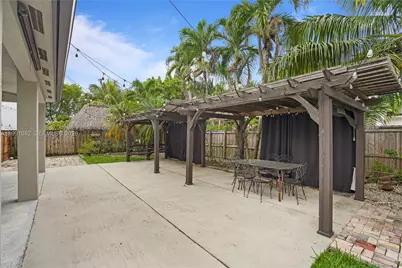 20234 SW 128th Pl, Miami, FL 33177 - Photo 32