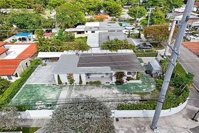 1991 SW 62nd Ave, West Miami, FL 33155 - Photo 8