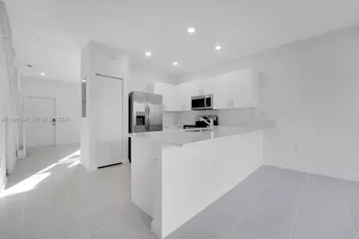 2619 SE 28th Dr #2619, Homestead, FL 33035 - Photo 8