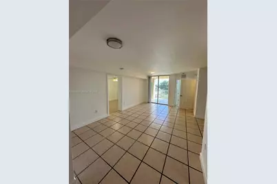 814 NW 36th Ave #406, Miami, FL 33125 - Photo 8