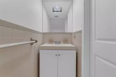 3599 SW 17th St #3599, Miami, FL 33145 - Photo 38