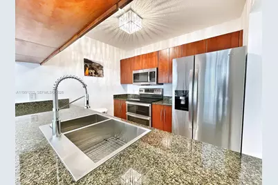 1200 SE Brickell Bay Dr #1707, Miami, FL 33131 - Photo 18