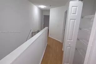 3665 San Simeon Cir, Weston, FL 33331 - Photo 10