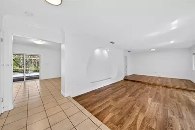 10142 SW 79th Ave, Miami, FL 33156 - Photo 20