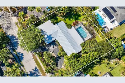 10142 SW 79th Ave, Miami, FL 33156 - Photo 1