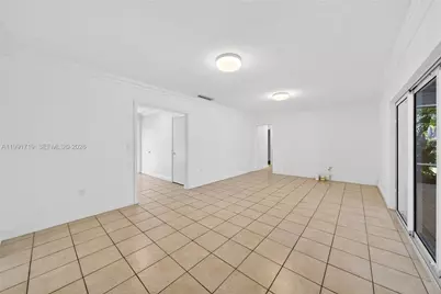 10142 SW 79th Ave, Miami, FL 33156 - Photo 32