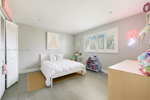 10330 SW 71st Ave, Pinecrest, FL 33156 - Photo 16