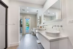 10330 SW 71st Ave, Pinecrest, FL 33156 - Photo 8