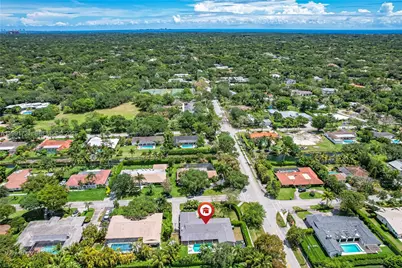 10330 SW 71st Ave, Pinecrest, FL 33156 - Photo 28