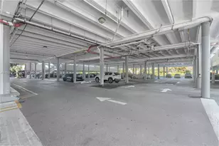 3675 N Country Club Dr, Aventura, FL 33180 - Photo 52