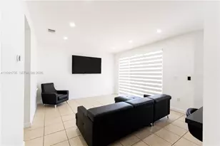 10856 SW 247 St, Homestead, FL 33032 - Photo 2
