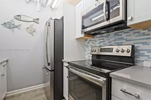 209 N Fort Lauderdale Beach Blvd, Fort Lauderdale, FL 33304 - Photo 10