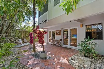 3145 Virginia St #4, Miami, FL 33133 - Photo 10