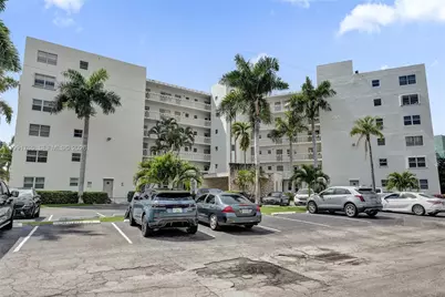 3181 S Ocean Dr #305, Hallandale Beach, FL 33009 - Photo 28