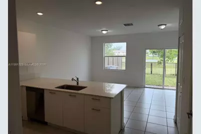 12436 NW 23rd Ct, Miami, FL 33167 - Photo 12