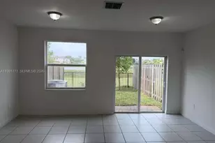 12436 NW 23rd Ct, Miami, FL 33167 - Photo 8