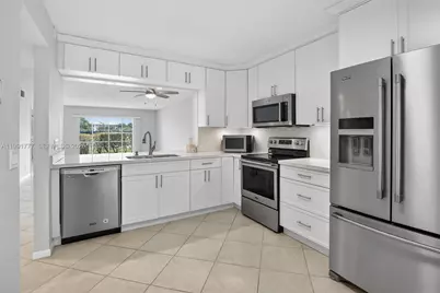 901 SW 128th Ter #102A, Pembroke Pines, FL 33027 - Photo 2